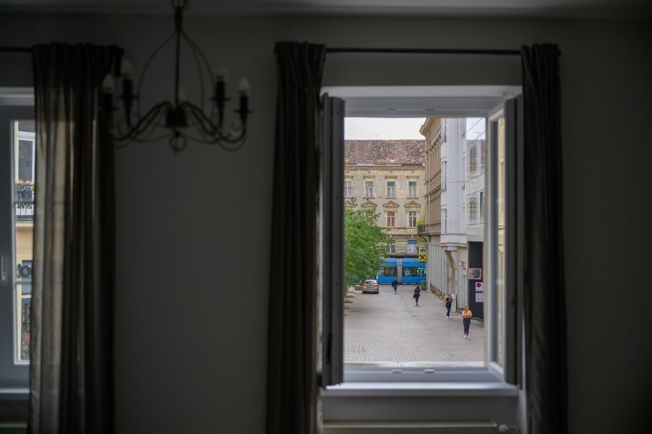 Euro Square Studios Zagreb Bagian luar foto