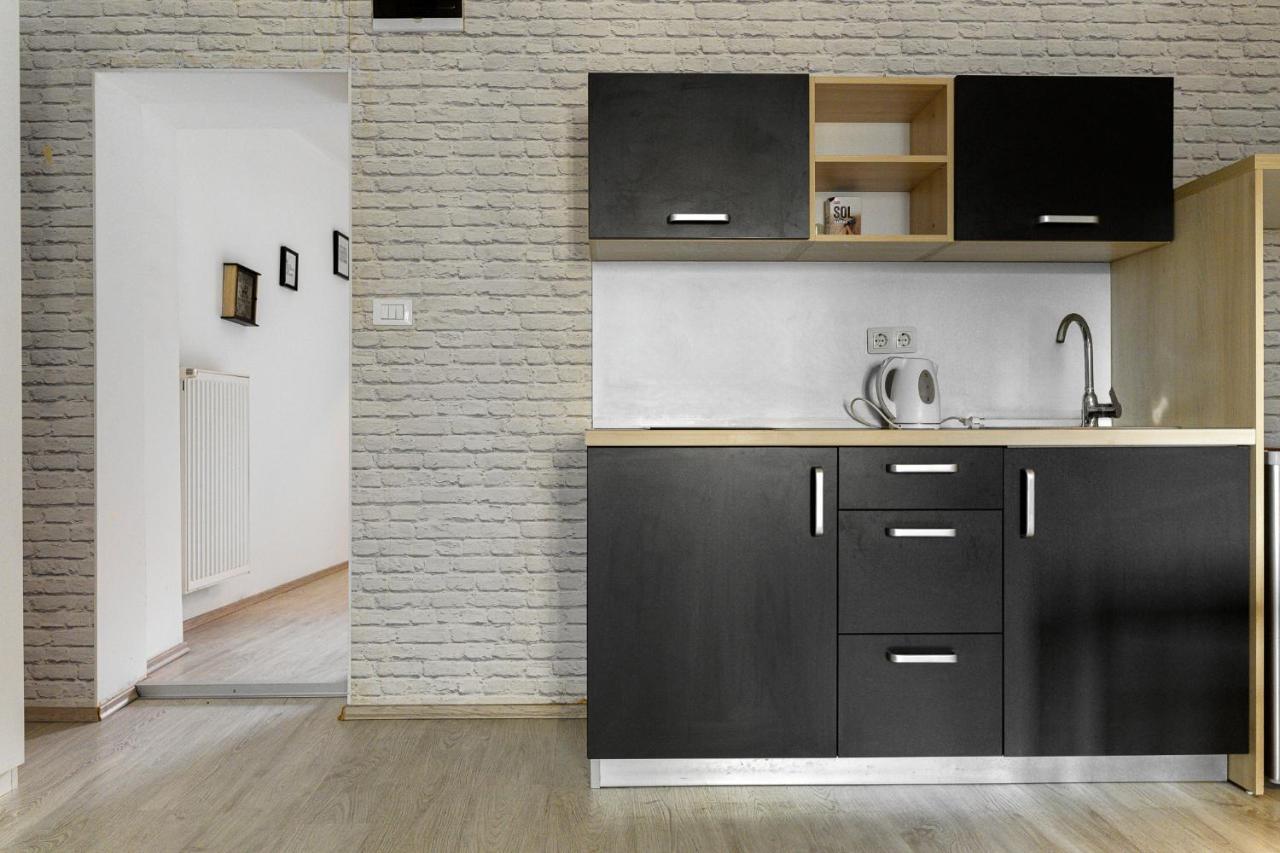 Euro Square Studios Zagreb Bagian luar foto